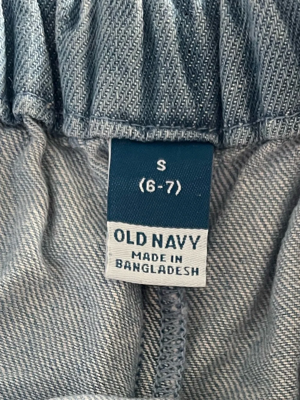 Old Navy Light Denim Shorts with Cream Scallop Trim